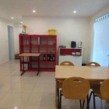 Апартаменты House 20 Min From Paris By Metro, Free Parking Кретей Экстерьер фото